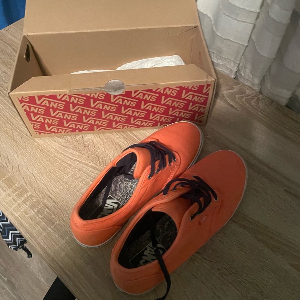 Vans Atwood Low Coral Sneakers